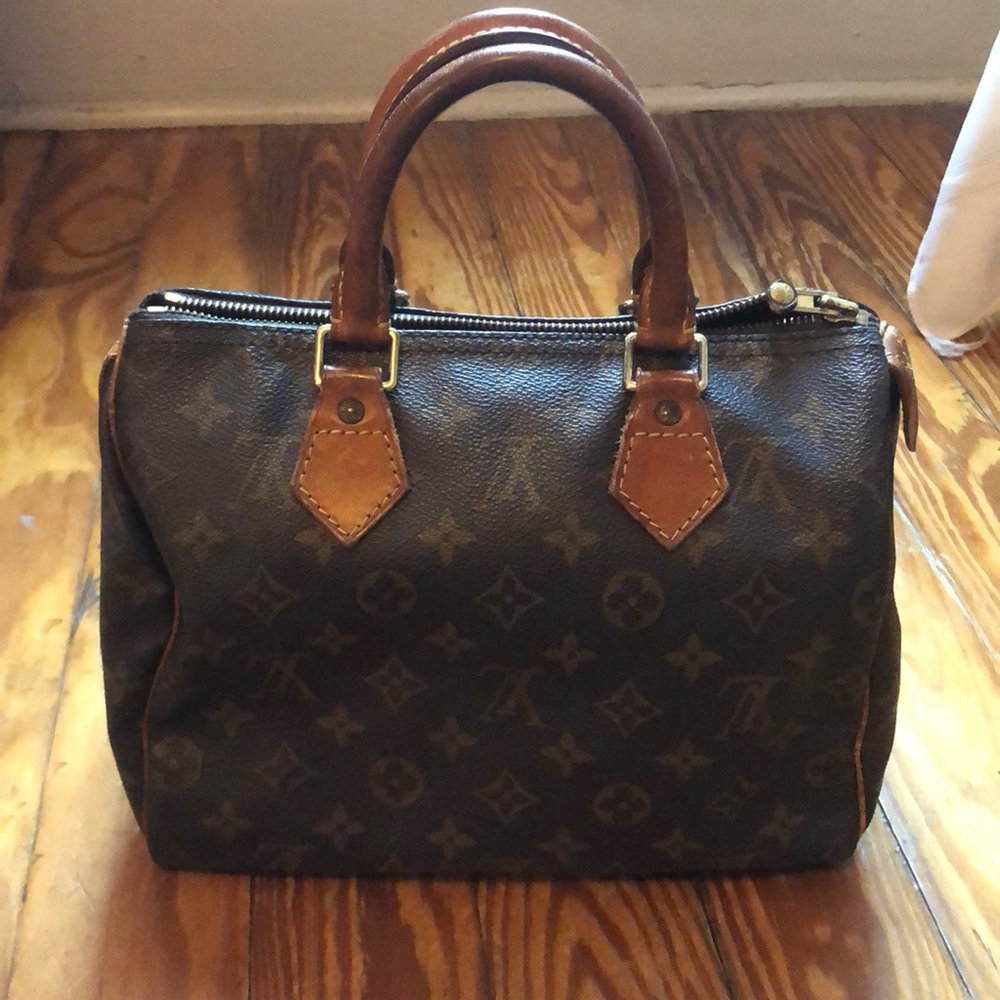 Louis Vuitton speedy 25